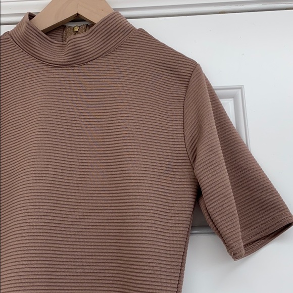 Dress - Picture 4 of 5